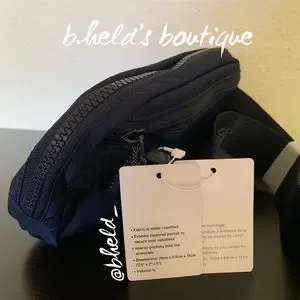 fast and free lululemon backpack Lululemon Fast Free Backpack Black Sparkle Foil 13L - NWT